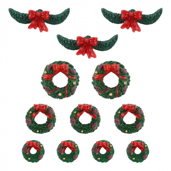 12 Garland and Wreaths